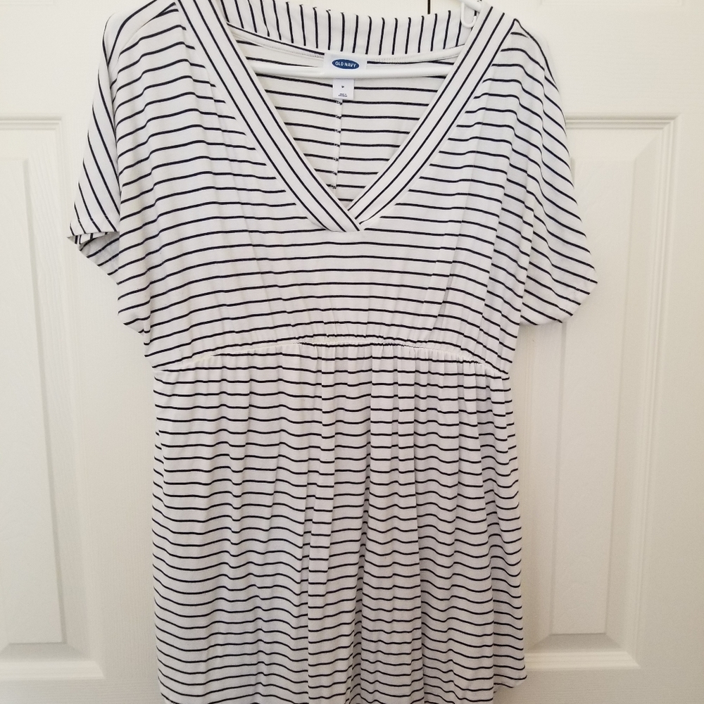 Old Navy Maternity Top Size M